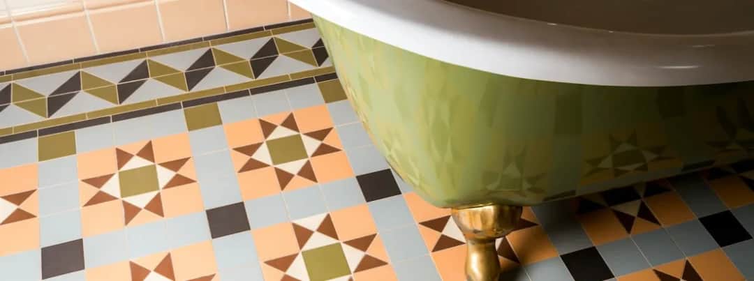 Farby do kafli i płytek podłogowych - jak wybrać najlepszą?