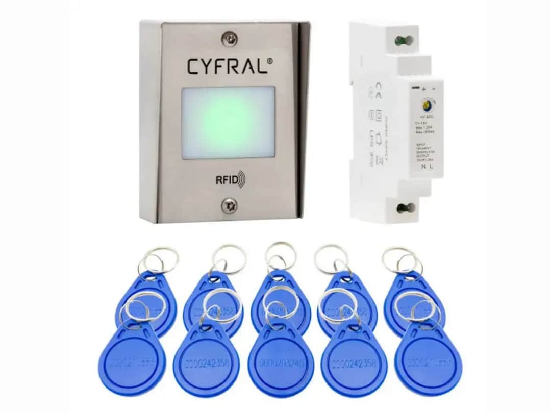 Jak zaprogramować brelok do domofonu: 5 prostych kroków