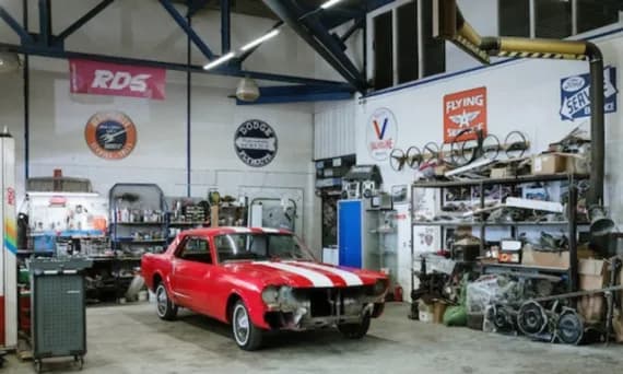 Jakie oświetlenie do garażu wybrać, by uniknąć ciemności i kosztów?