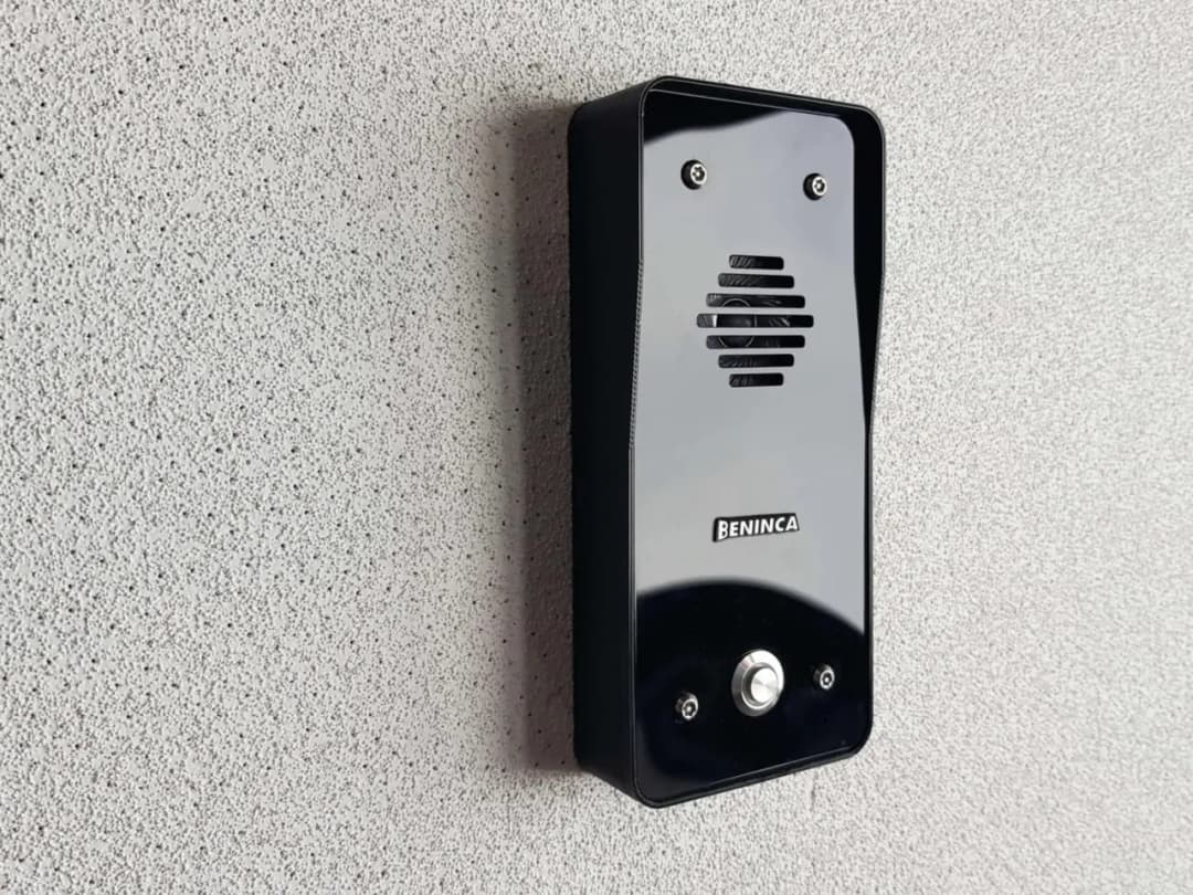 Jak zaprogramować domofon: 7 prostych kroków dla każdego