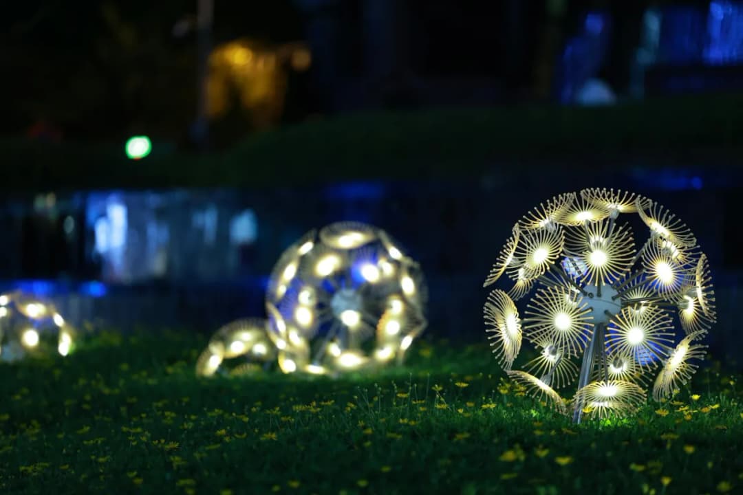 OZE i Oświetlenie LED: Jak Zrównoważone Technologie Kształtują Przyszłość Energetyki